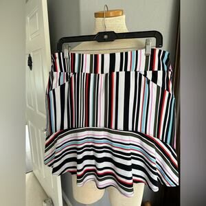 Tail striped skirt, size large